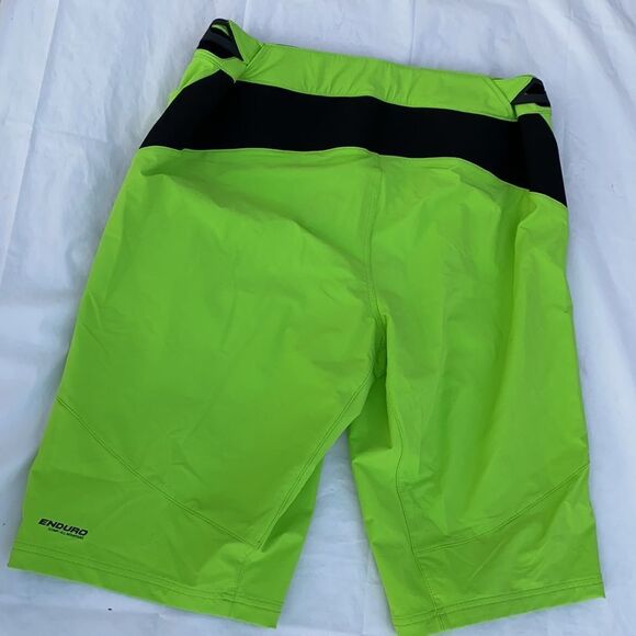 NEW men’s Enduro lime green bike shorts size 38 - Picture 4 of 10